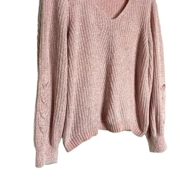 No Boundaries XXL pink chenille sweater with cut out neck - Picture 2 of 5